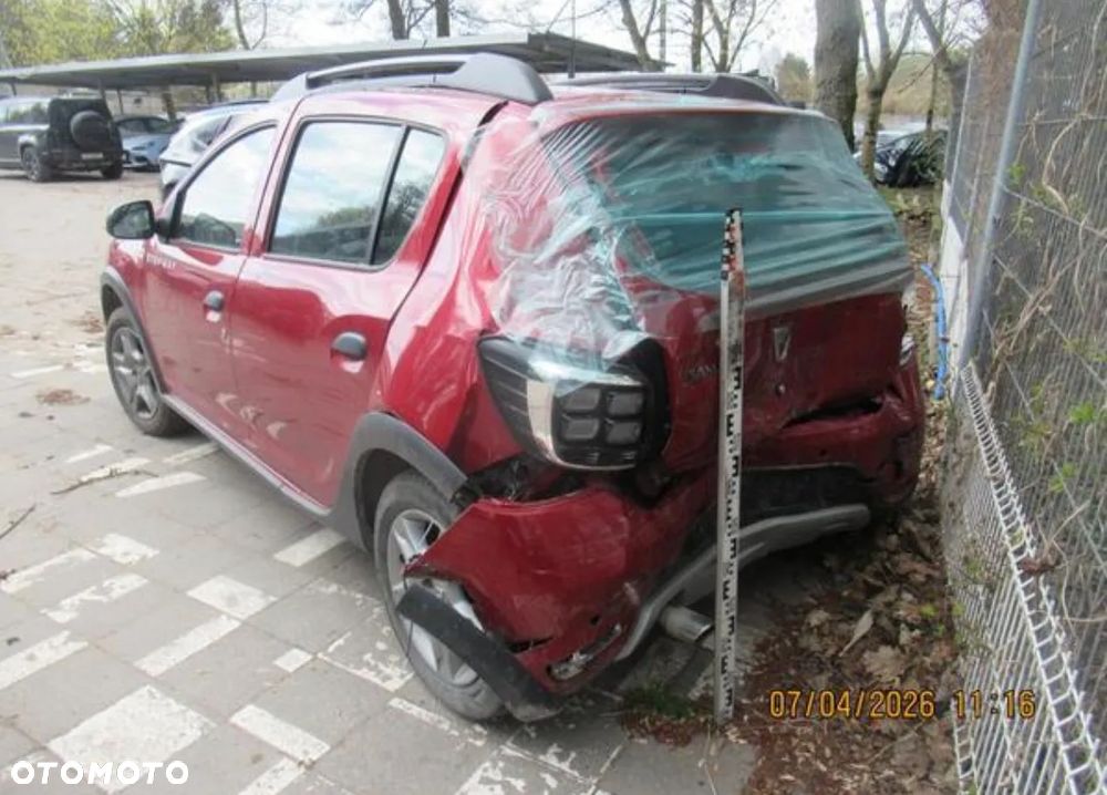 Dacia Sandero 1.0 TCe Laureate S&S - 5