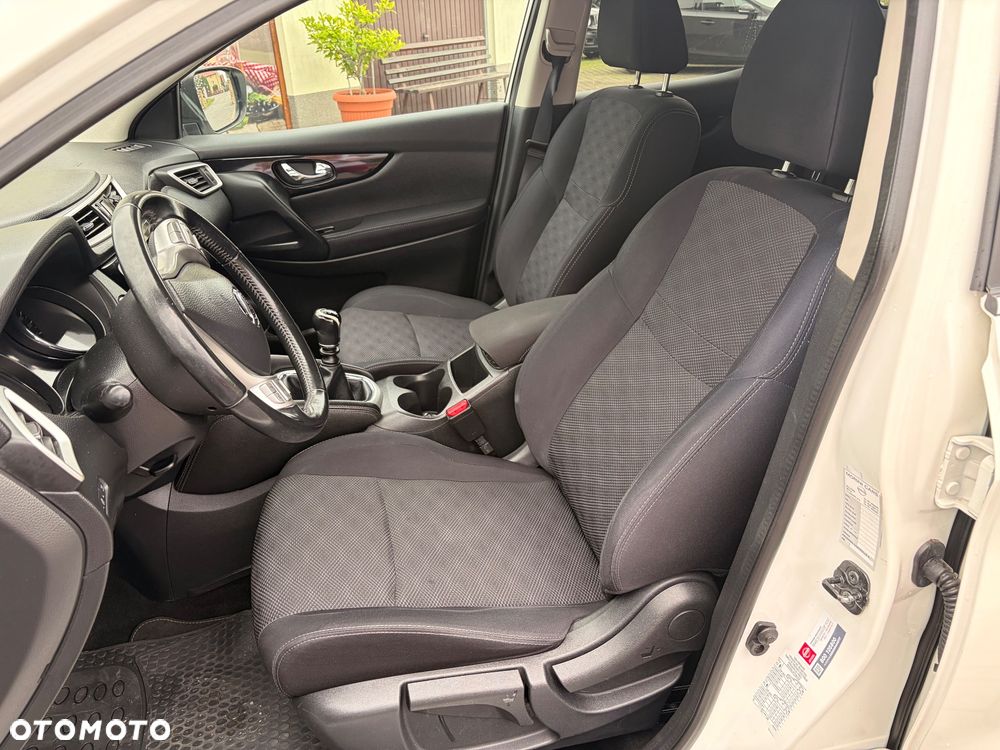 Nissan Qashqai 1.2 DIG-T Tekna EU6 - 13