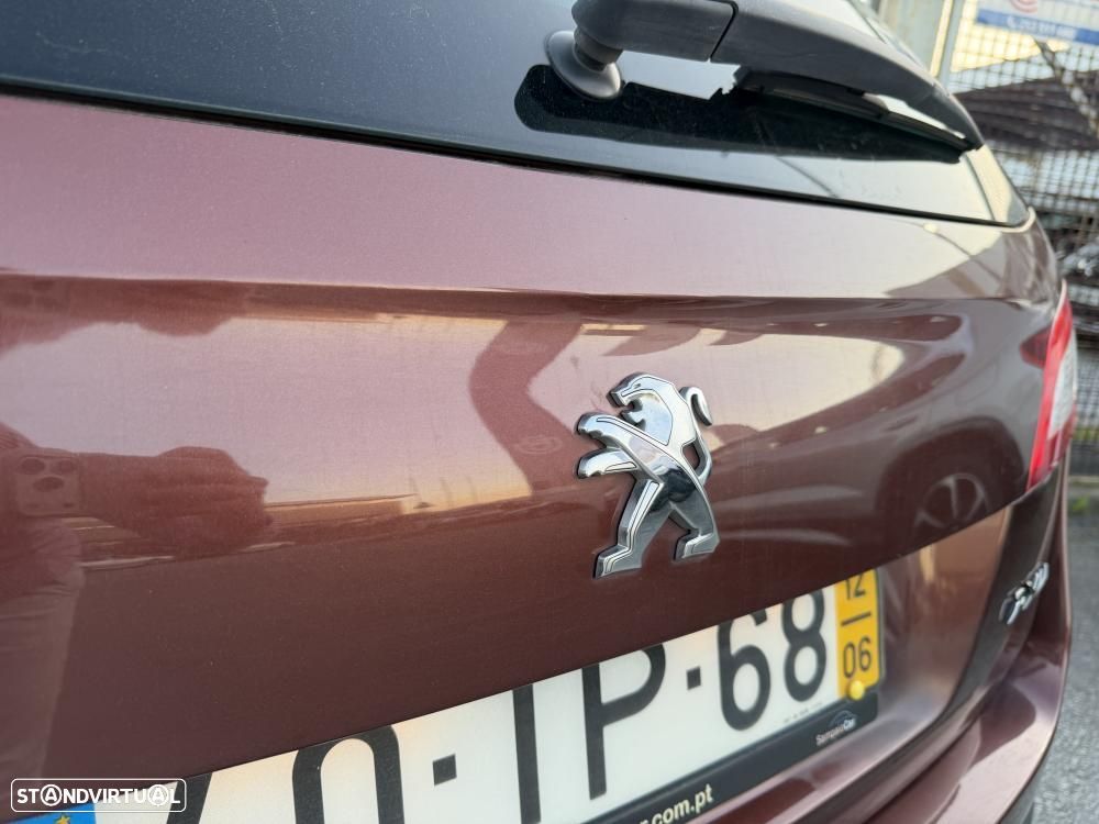 Peugeot 508 RXH 2.0 HDi Hybrid4 2-Tronic 104g - 14