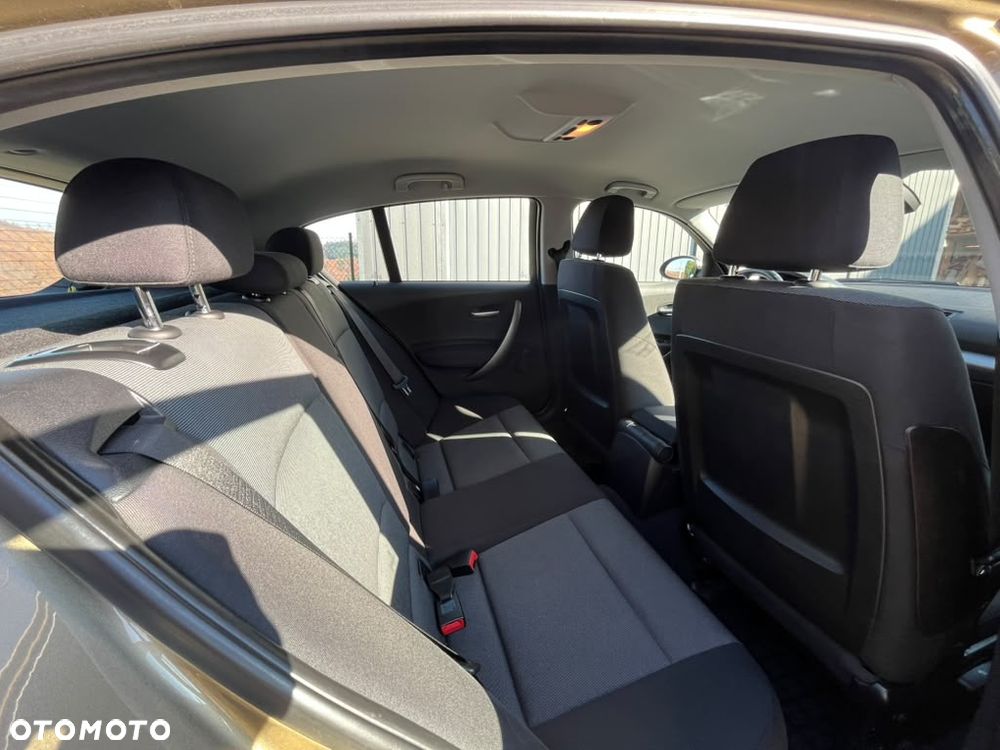 BMW Seria 1 118i - 8