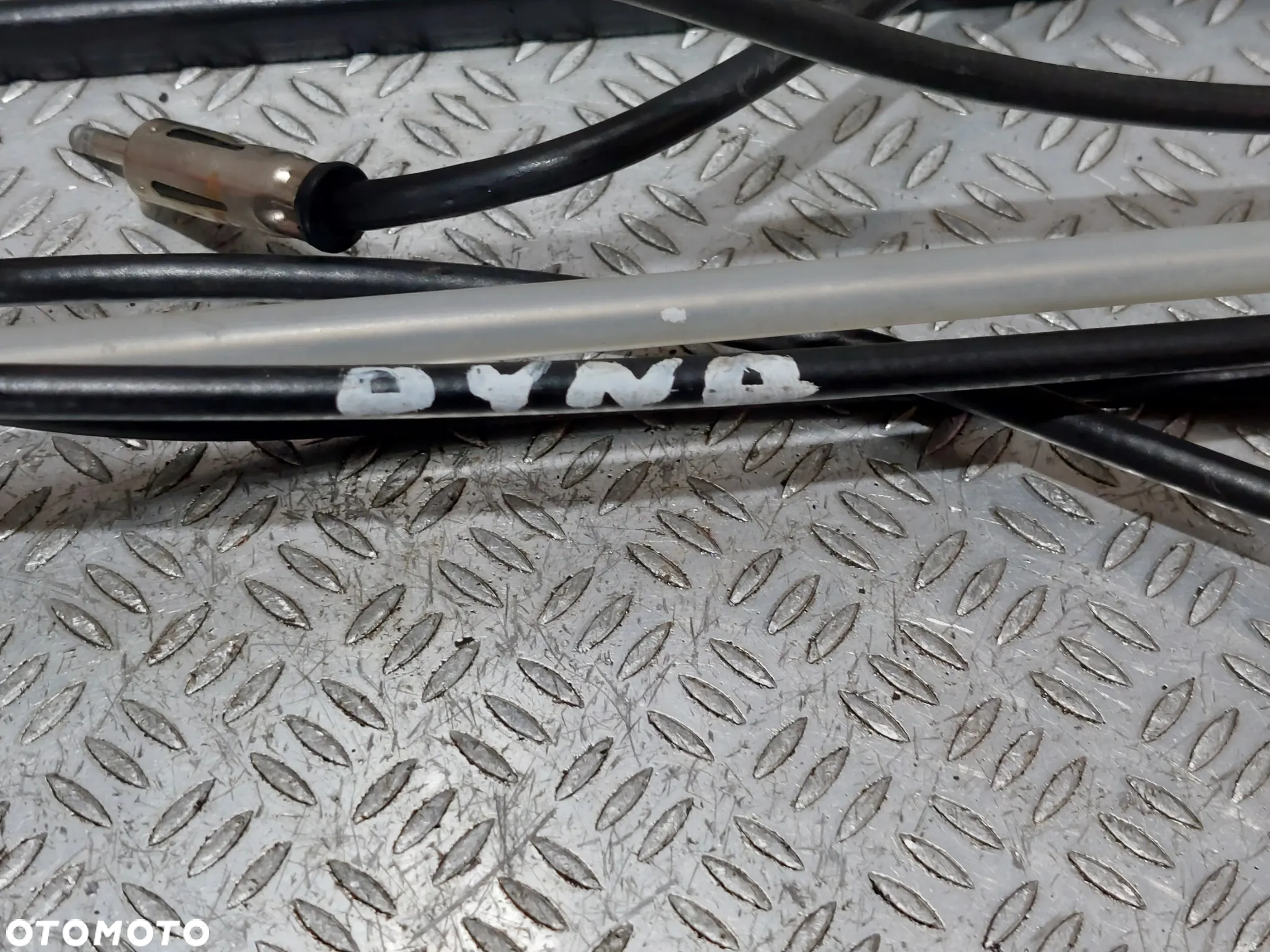 ANTENA TOYOTA DYNA R2008 3,0 DISEL - 3