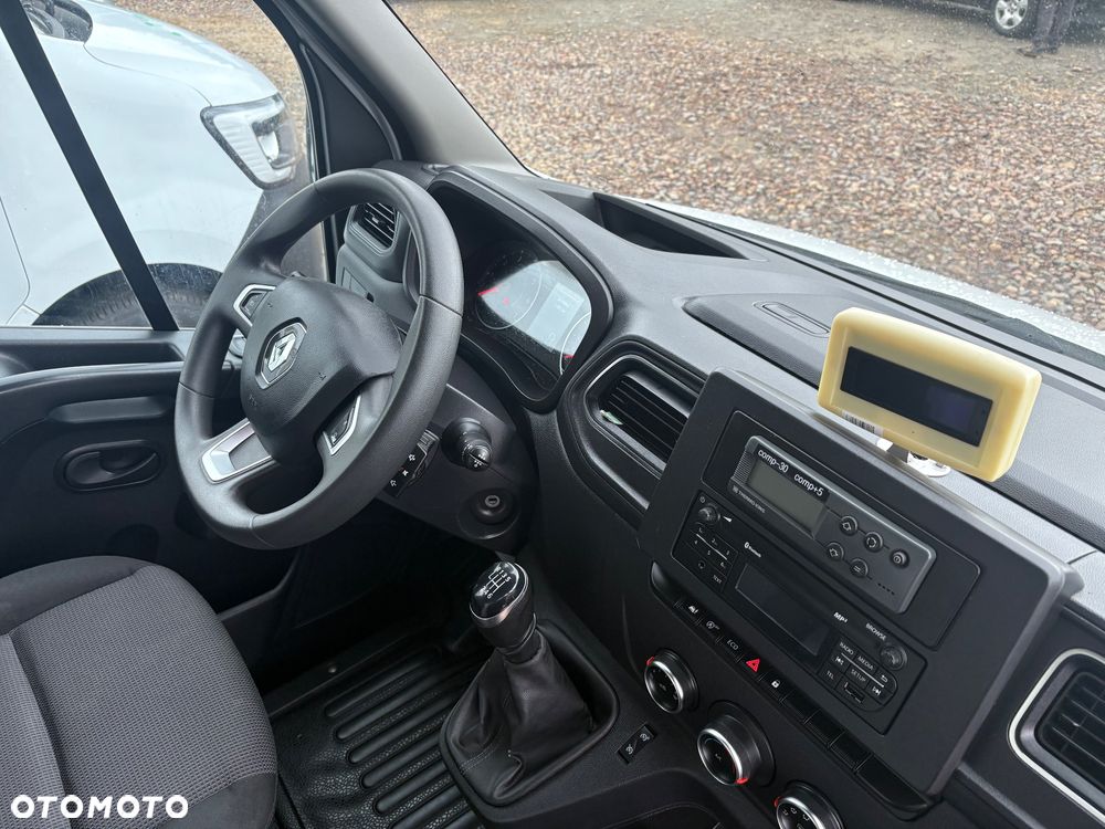 Renault Master - 10