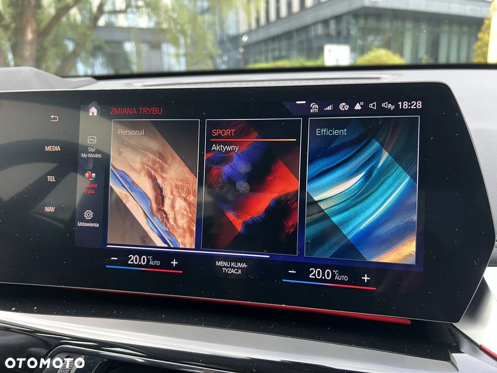 BMW X1 sDrive18i xLine - 17
