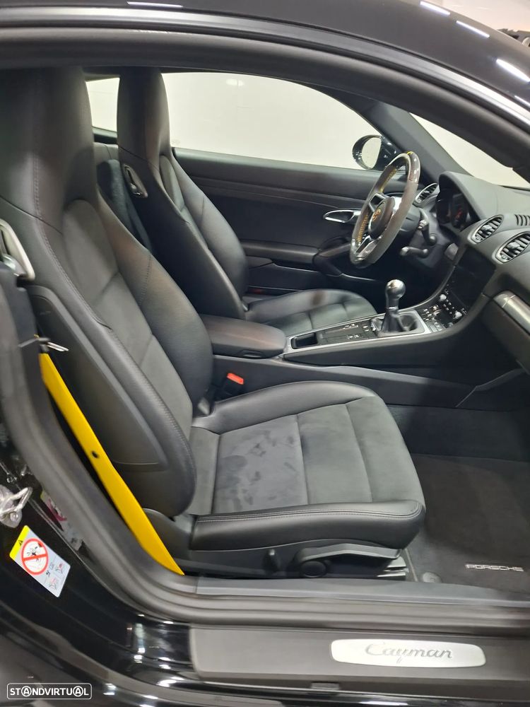 Porsche 718 Cayman 2.0 Style Edition - 18