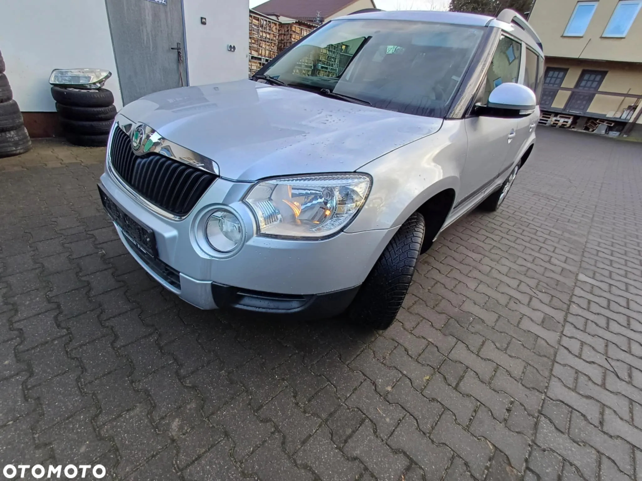 Skoda Yeti 2.0 TDI Active PLUS EDITION - 2