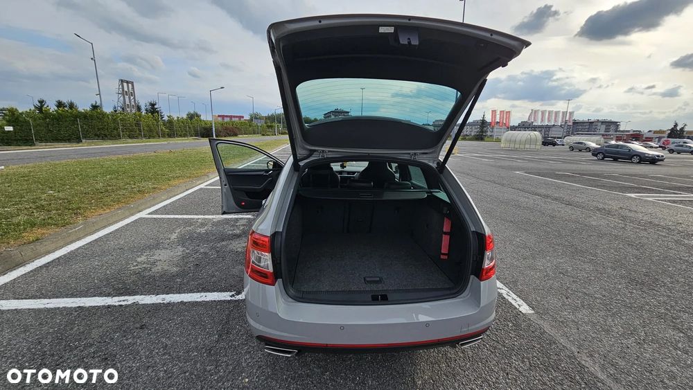 Skoda Octavia 2.0 TDI RS - 9