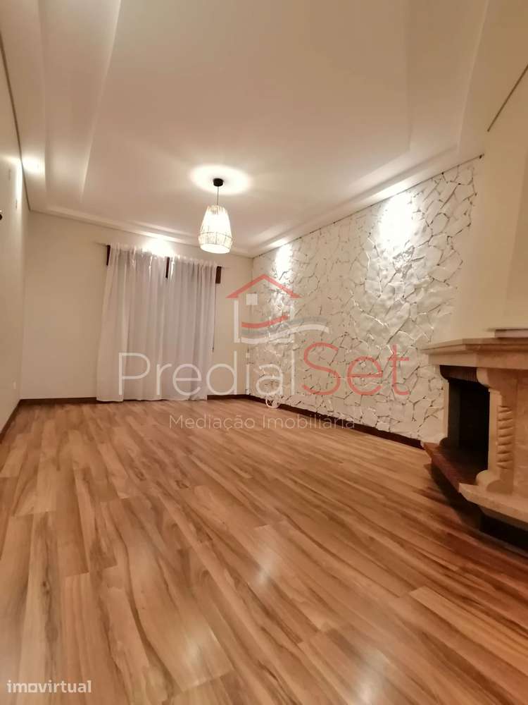Apartamento T2 - Centro do Pinhal Novo - Grande imagem: 5/29