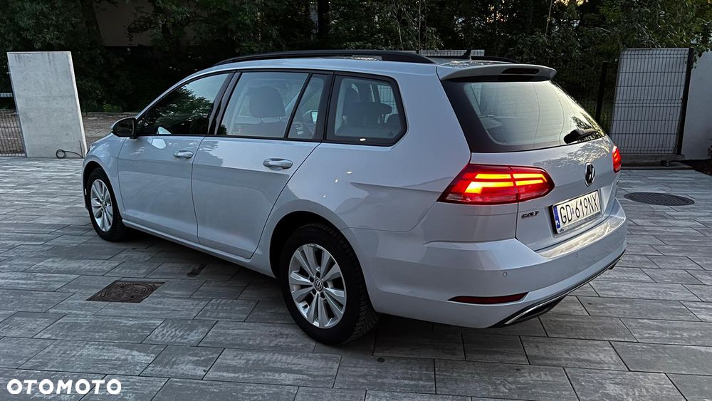 Volkswagen Golf 1.6 TDI BMT Comfortline - 5