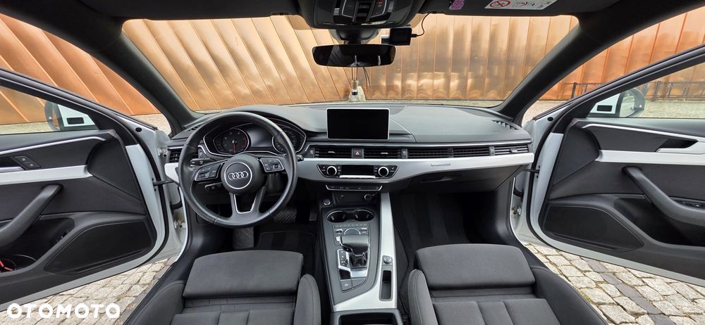Audi A4 Avant 40 TDI quattro S tronic S line - 21