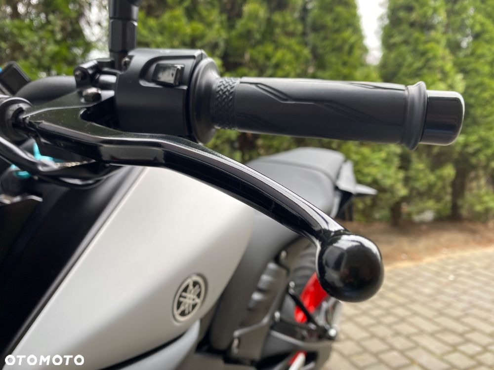 Yamaha MT - 26