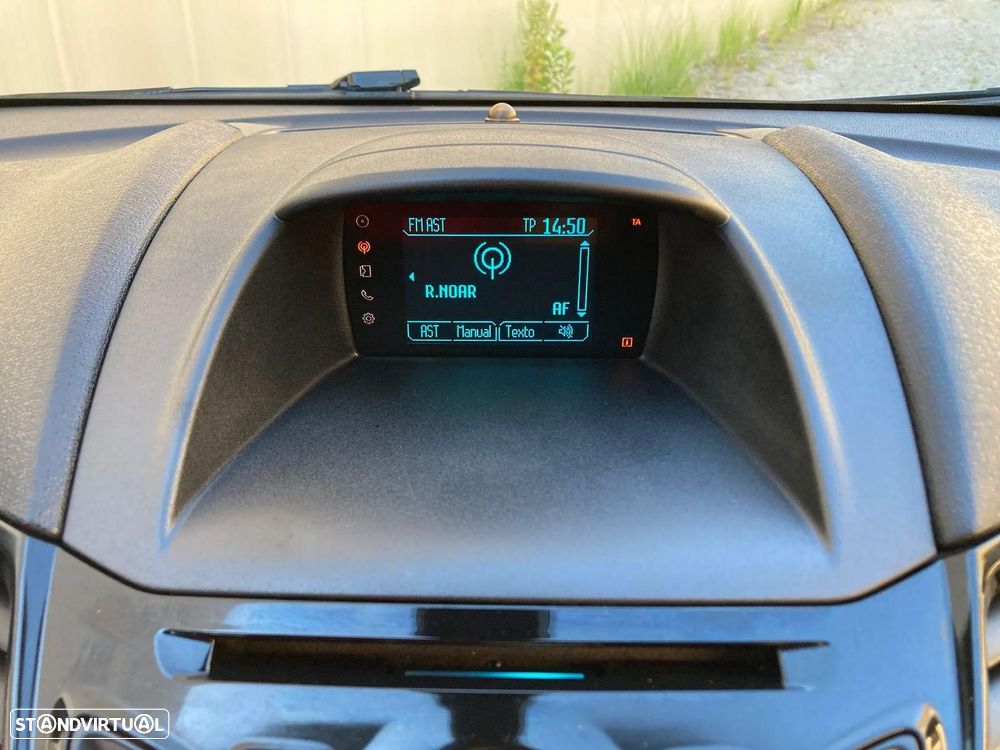 Ford Fiesta 1.0 S&S Titanium - 18