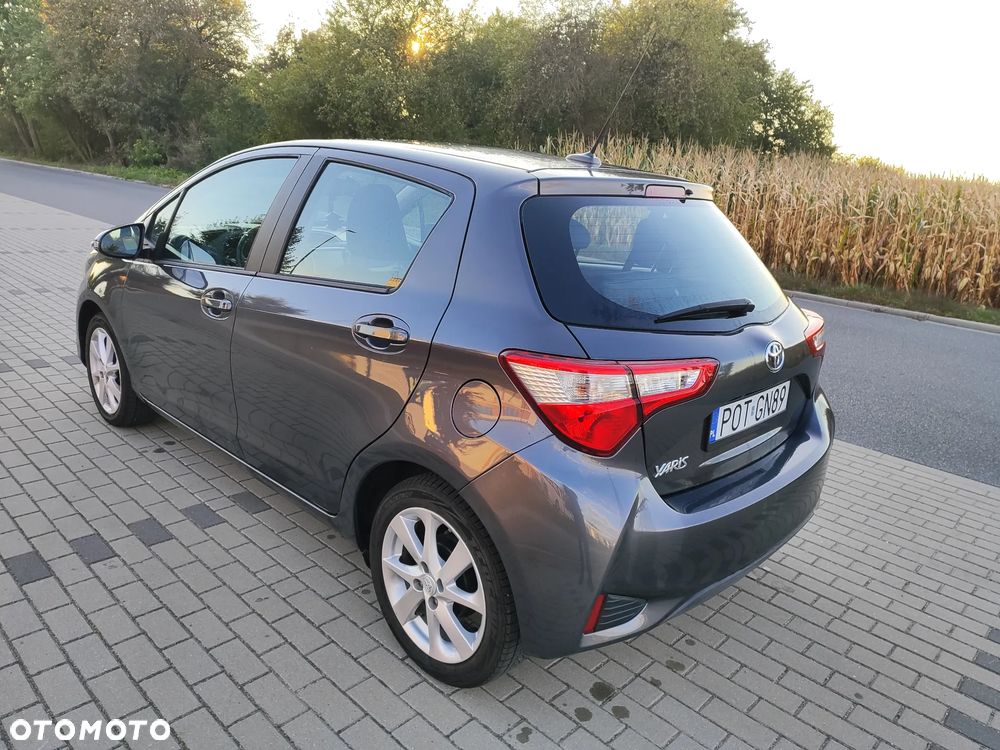 Toyota Yaris 1.5 Life - 5