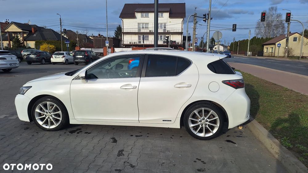 Lexus CT ver-standard - 6