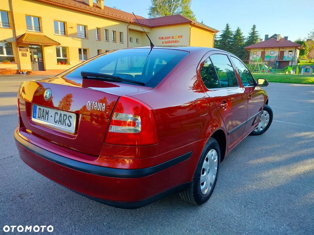 Skoda Octavia 1.6 Style - 1