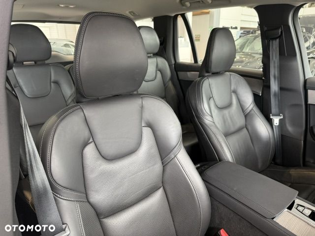 Volvo XC 90 B5 B AWD Plus Bright 7os - 29