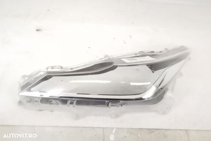 Sticla Far Stanga Originala In Stare Buna ASIGURAM MONTAJ Toyota  Coro - 1