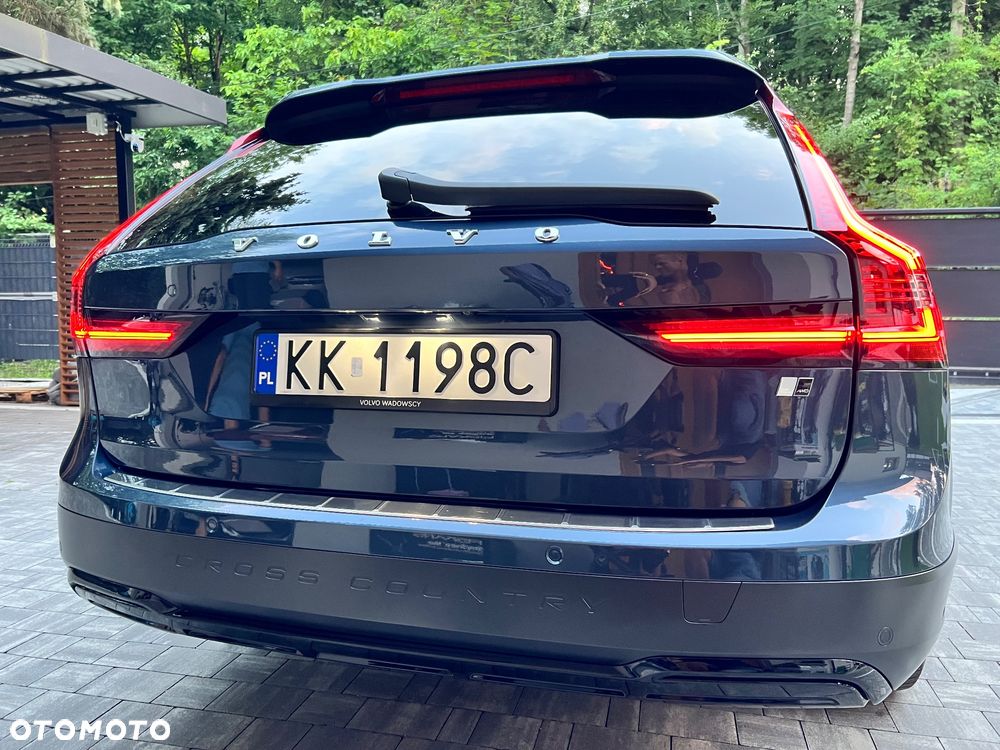 Volvo V90 Cross Country B6 B AWD Ultimate - 8
