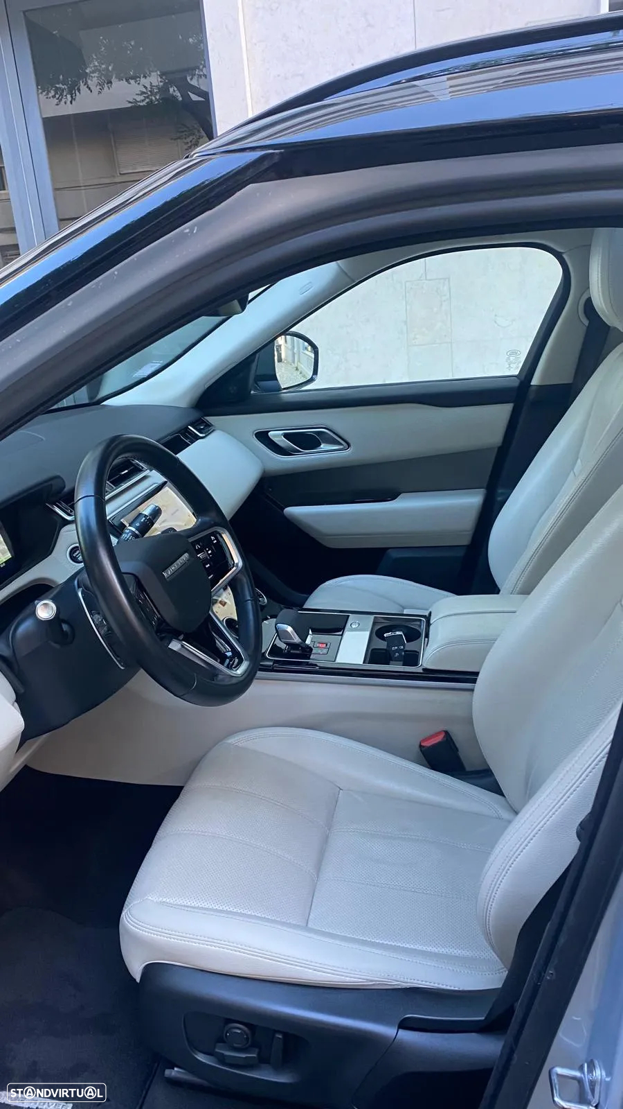 Land Rover Range Rover Velar 3.0 D300 AWD SE - 11