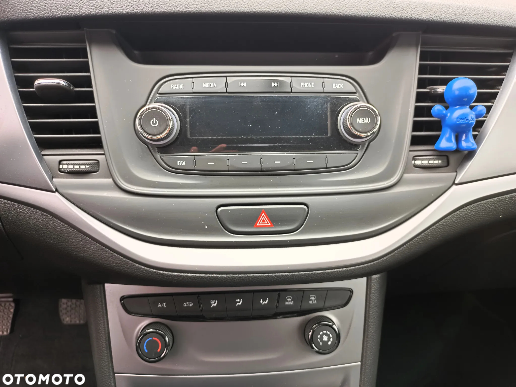 Opel Astra - 21