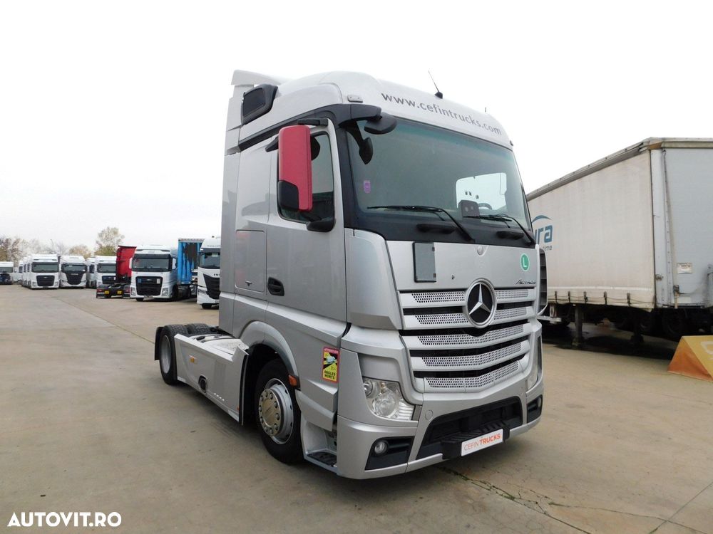 Mercedes-Benz Actros - 2
