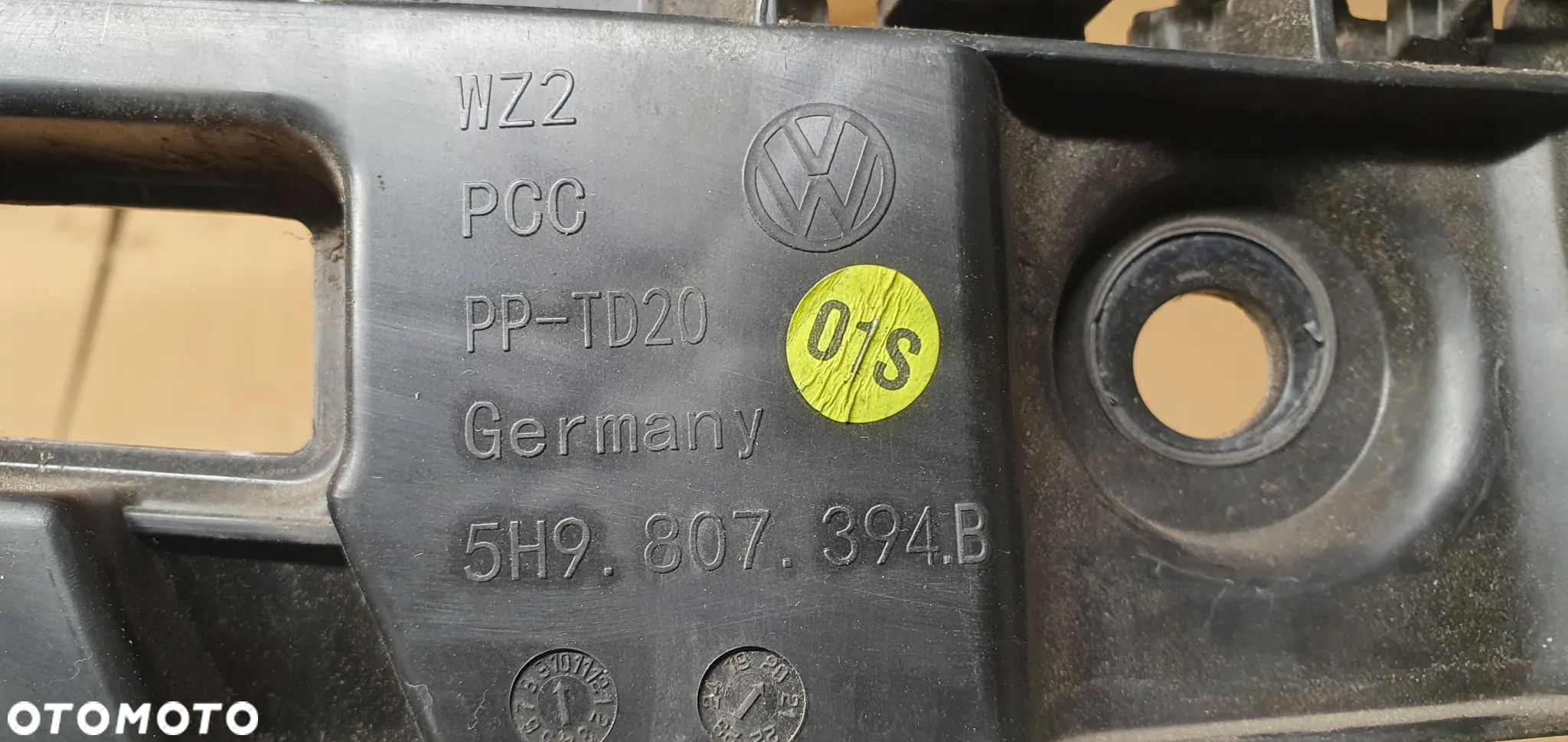 Ślizg zderzaka prawy tył tylny prawy VW Golf VIII 8 Kombi 5H9807394B - 7
