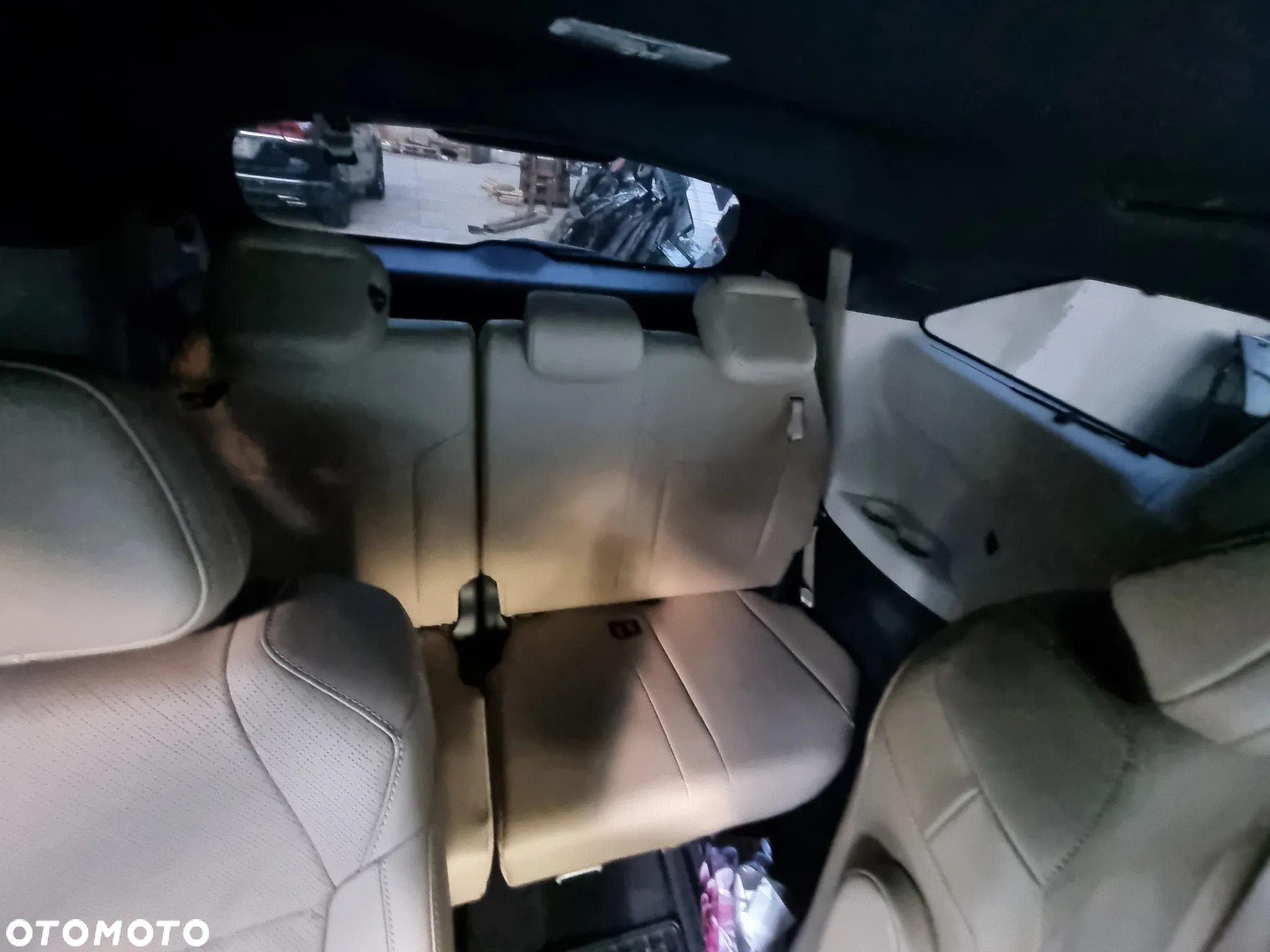 Toyota Sienna - 13