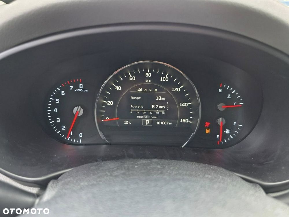 Kia Sorento - 10