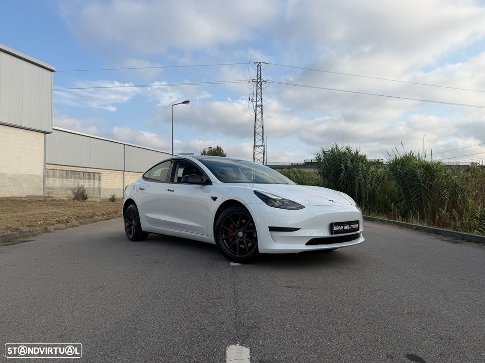 Tesla Model 3 Standard Range Plus RWD - 3