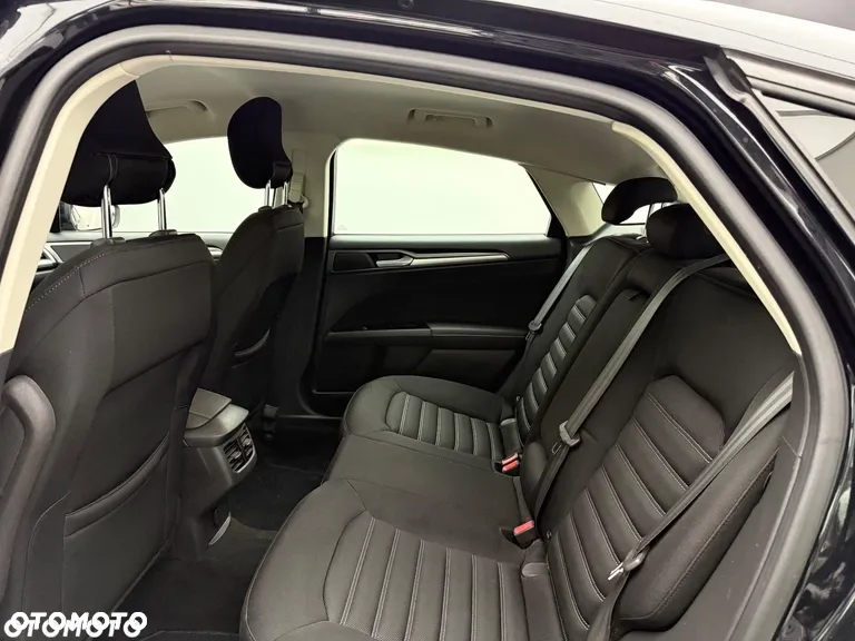 Ford Mondeo 2.0 TDCi Trend - 25