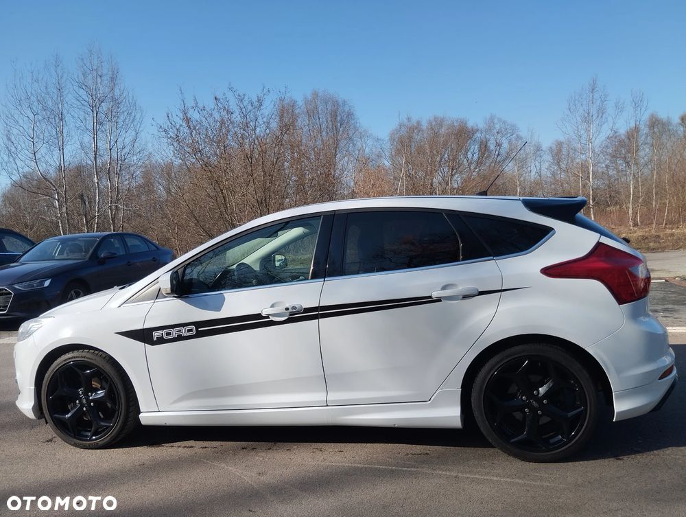 Ford Focus 1.6 EcoBoost Start-Stopp-System Champions Edition - 2