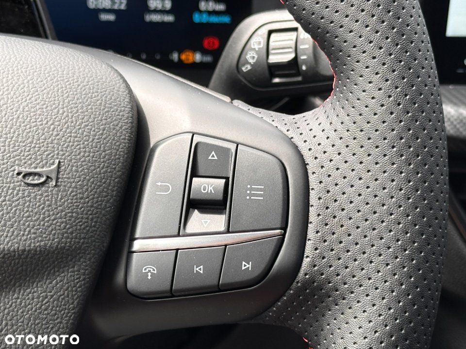 Ford Kuga - 20