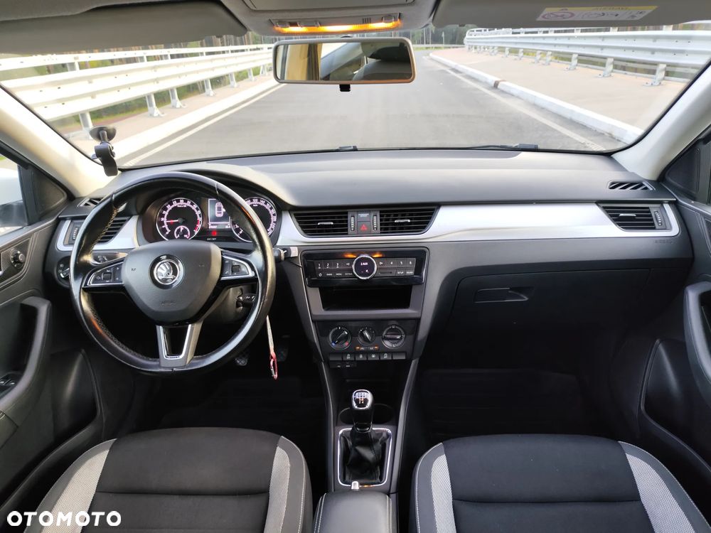 Skoda RAPID 1.4 TDI DPF Ambition - 22