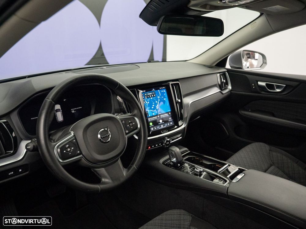 Volvo V60 2.0 T6 AWD TE Essential - 14