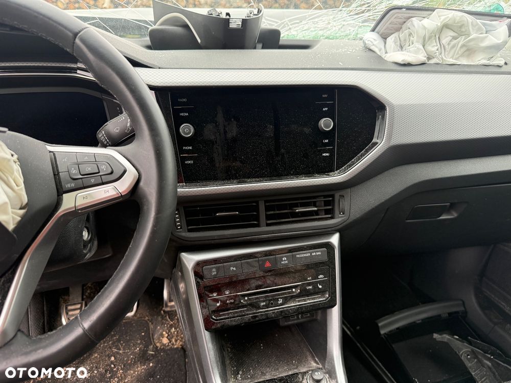 Volkswagen T-Cross - 7