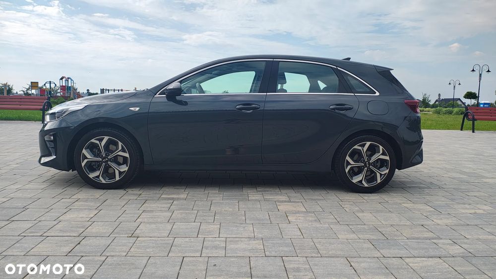 Kia Ceed 1.4 L - 11