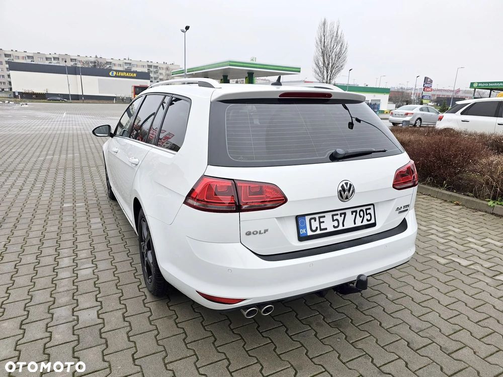 Volkswagen Golf Variant 2.0 TDI (BlueMotion Technology) Highline - 17