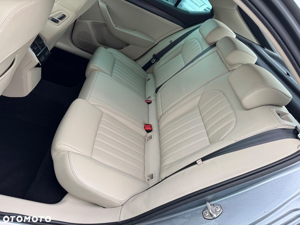 Skoda Superb 2.0 TSI Sportline DSG - 34