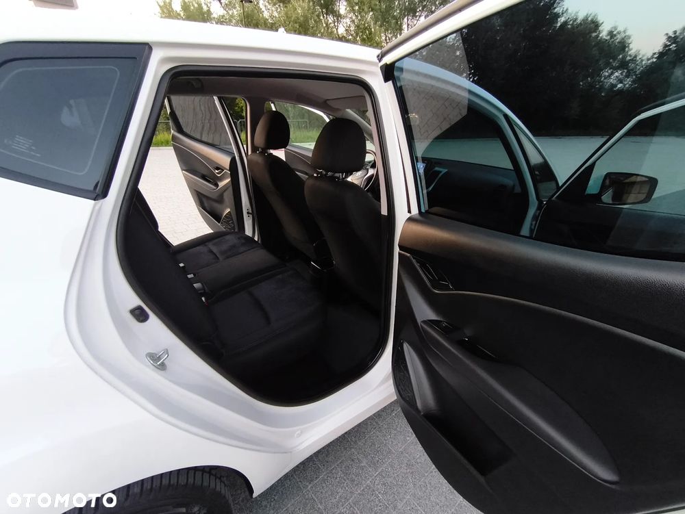 Hyundai ix20 1.4 Premium blue - 11