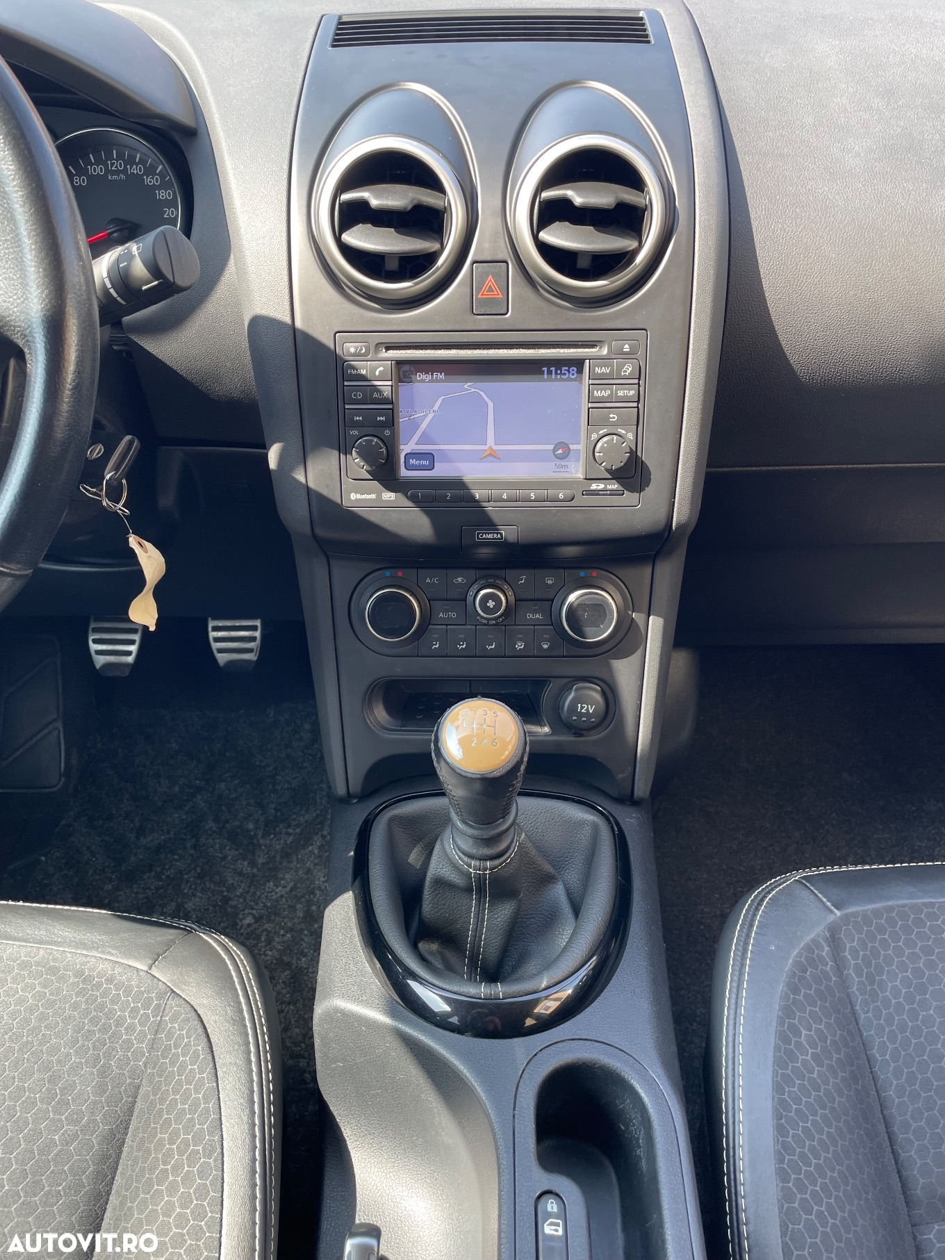 Nissan Qashqai 1.5 DCI Start/Stop N-Connecta - 8