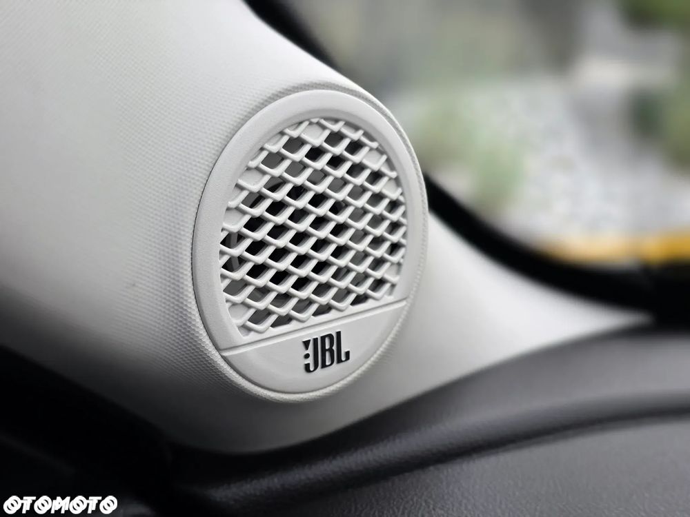 Jeep Avenger 1.2 GSE T3 Summit Winter Edition FWD - 30