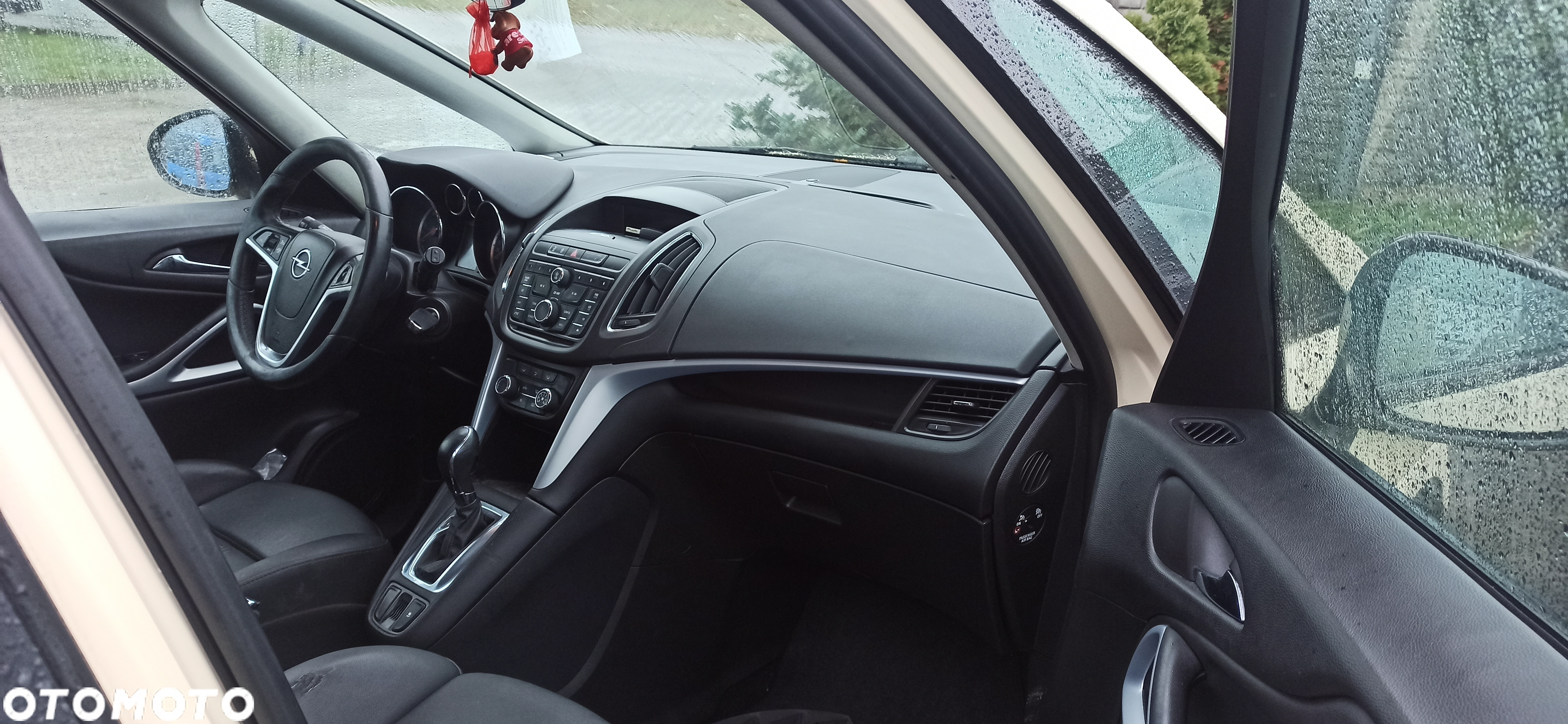 Opel zafira C z silnikiem diesla 2,0 o ozn. A20DTH ze skrzynią automatyczną o ozn.AF40  auto z przeznaczeniem na części - 6