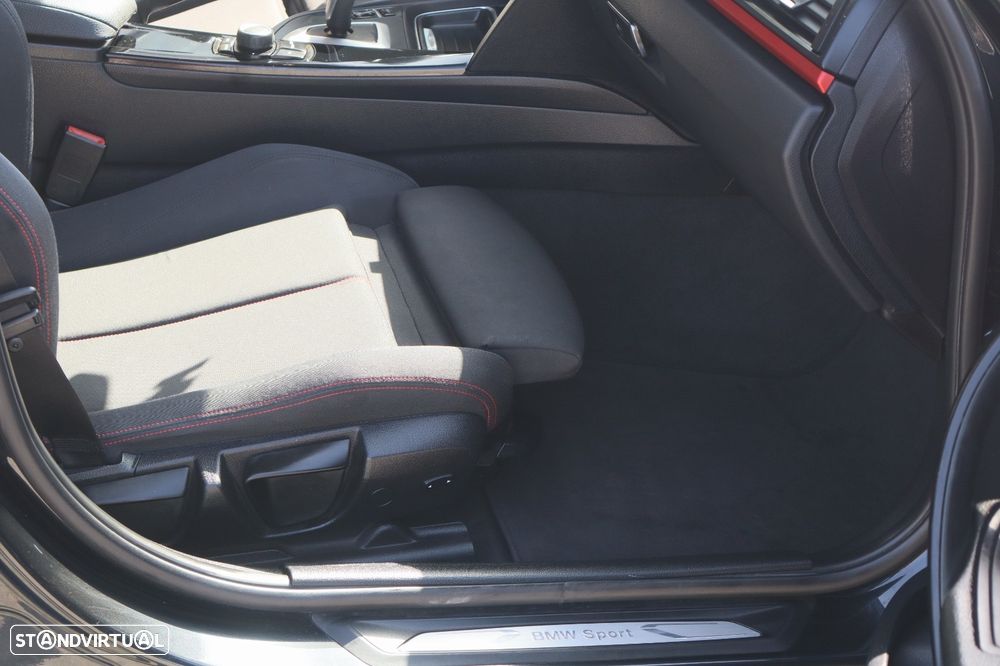 BMW 320 d Efficient Dynamic Edition Aut. Blue Performan Sport Line - 10