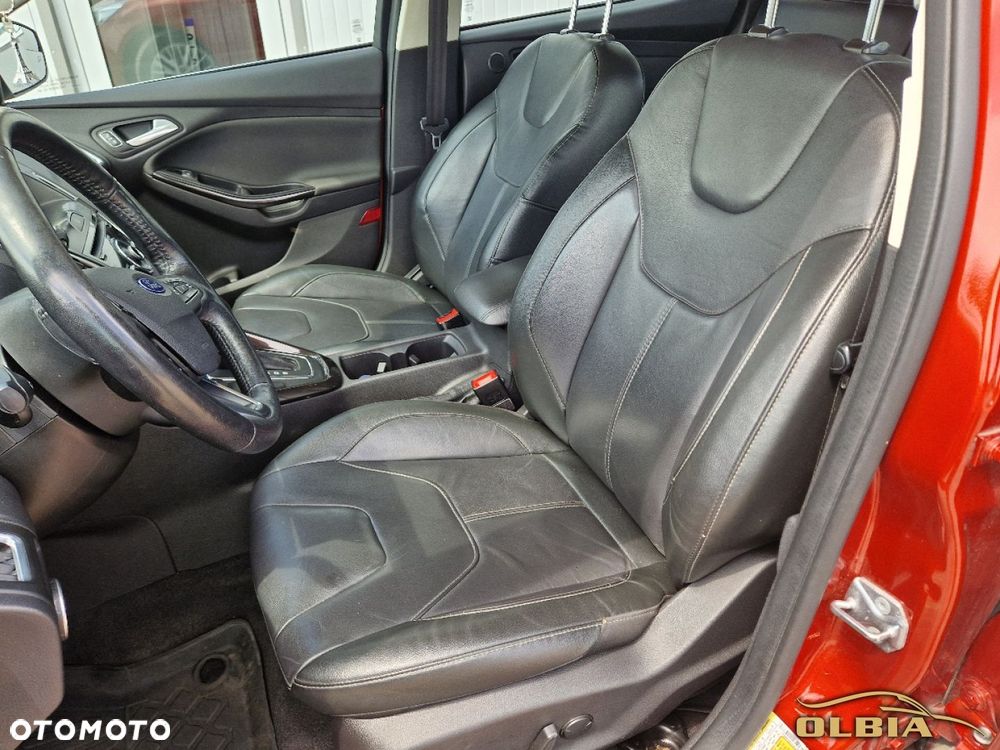 Ford Focus - 24