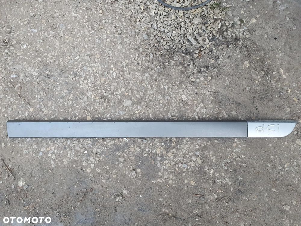 RENAULT MEGANE II 02-06 LISTWA DRZWI PRAWY PRZÓD 8200073471C - 1