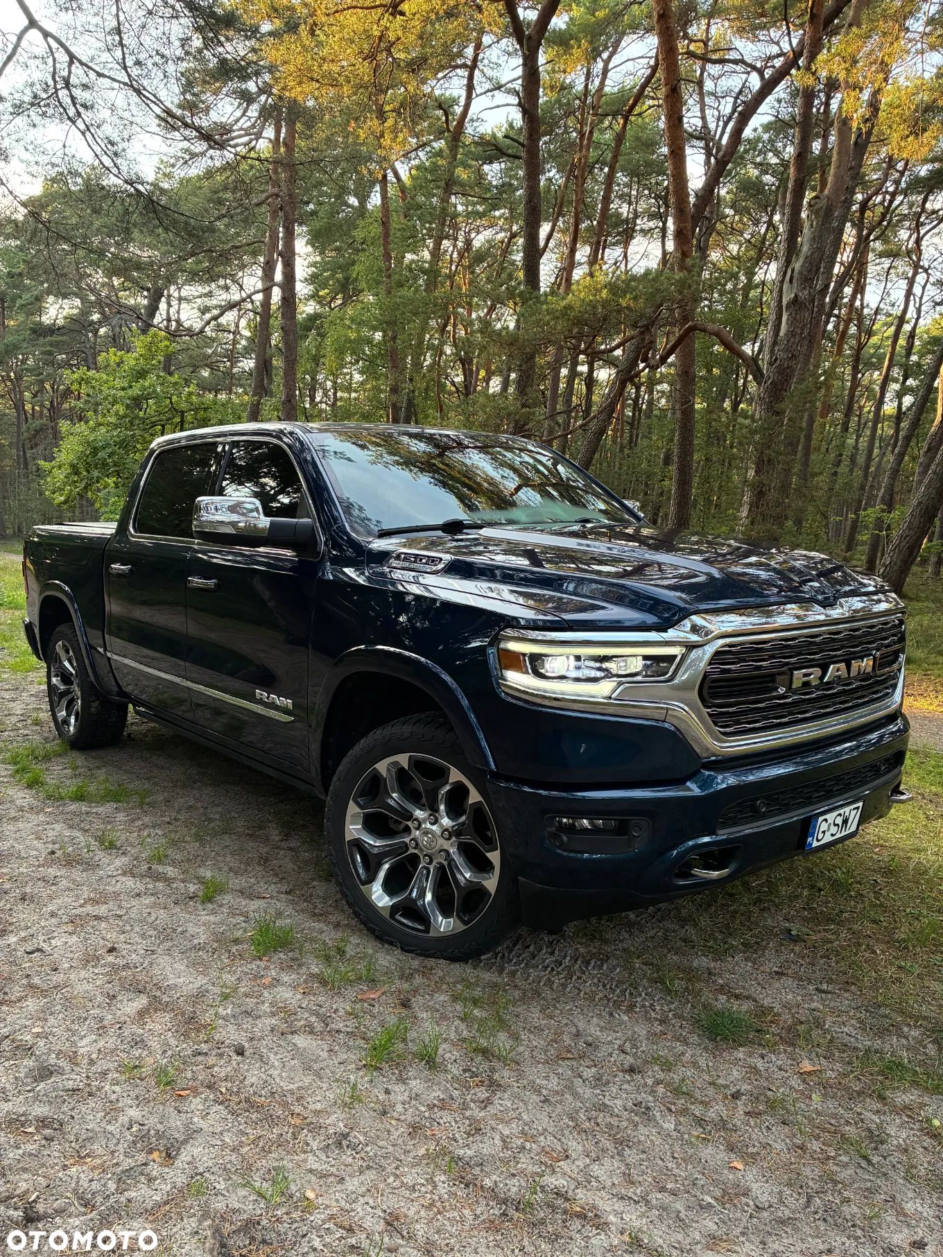 RAM 1500 Crew Cab Limited - 1