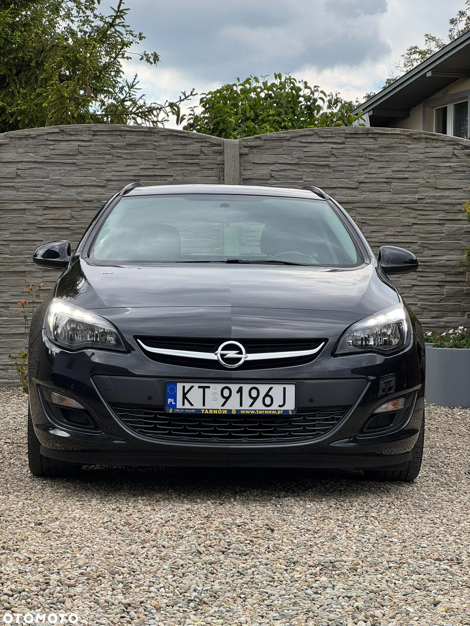Opel Astra IV 1.4 T Energy EU6 - 1