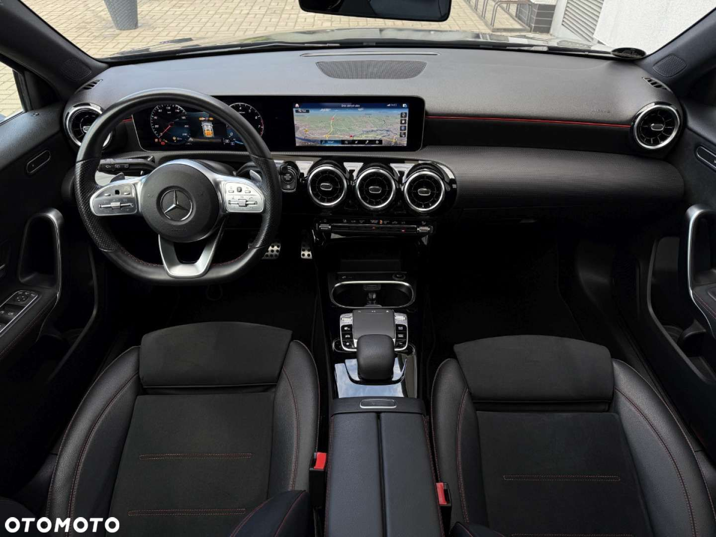 Mercedes-Benz Klasa A 200 7G-DCT AMG Line - 8