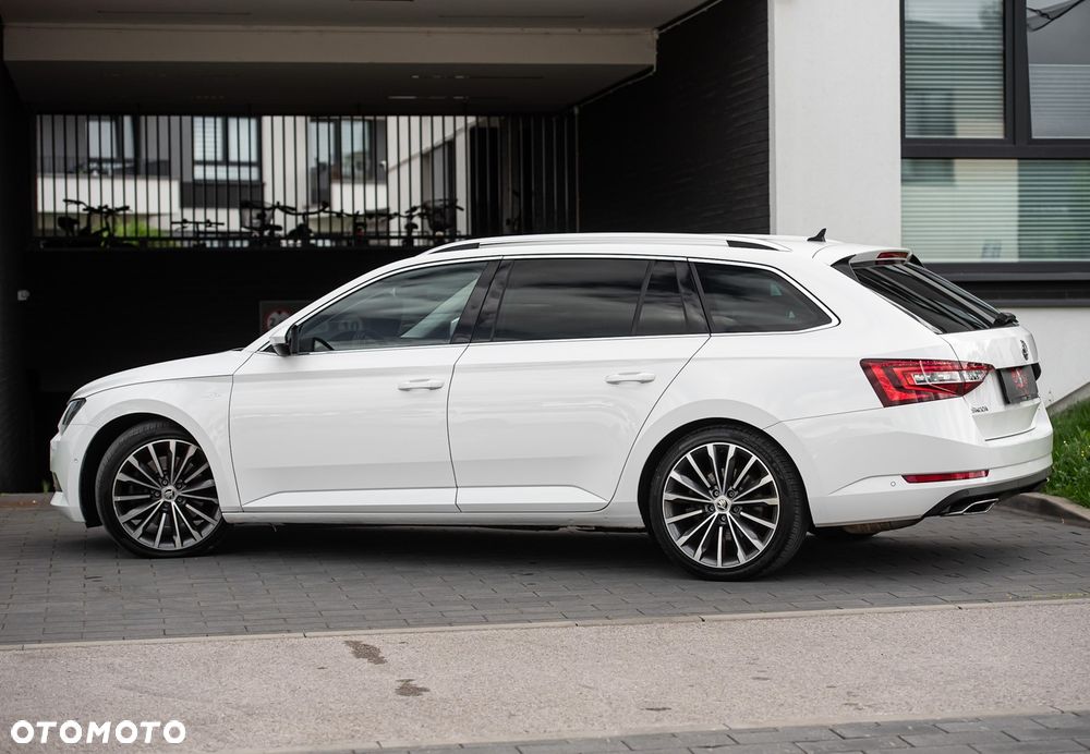 Skoda Superb 2.0 TSI 4x4 L&K DSG - 10
