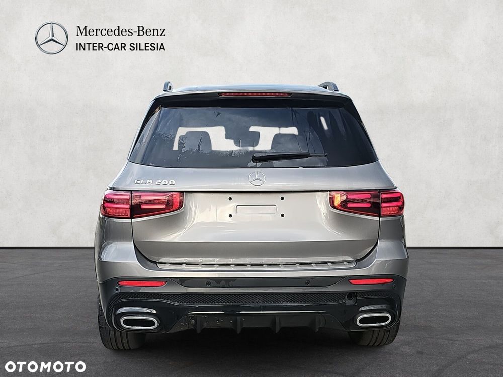 Mercedes-Benz GLB - 6