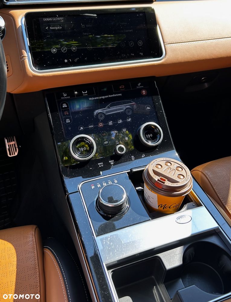 Land Rover Range Rover Velar 2.0 Si4 GPF R-Dynamic SE - 25